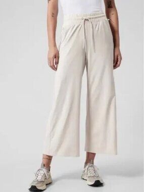Athleta Wide Leg Endeavor Ankle Pant, Size 12 Tall